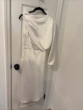 Amsale One-Sleeve Satin Midi Dress in White